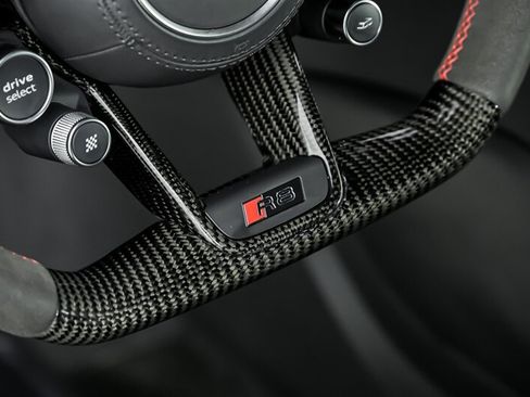 Used 2018 Audi R8 V10 plus AWD/4WD image 28