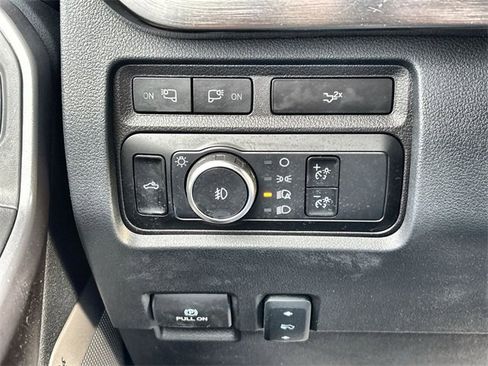 Used 2024 Ford F250 Lariat image 36