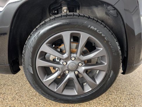 Used 2019 Jeep Grand Cherokee High Altitude AWD/4WD image 26