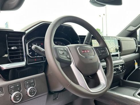 New 2026 GMC Sierra 2500 SLT w/ SLT Convenience Package AWD/4WD image 30