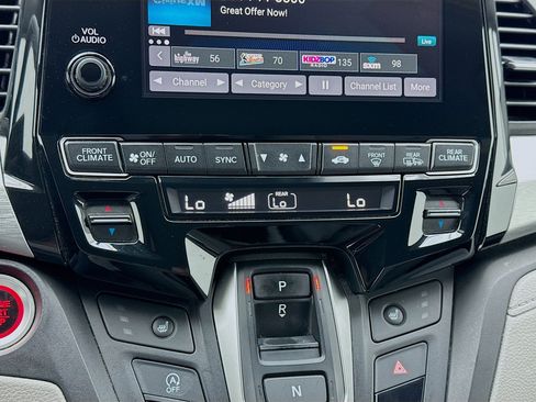 Used 2020 Honda Odyssey EX image 12