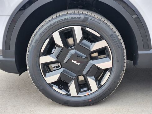 New 2027 Kia Telluride S image 7