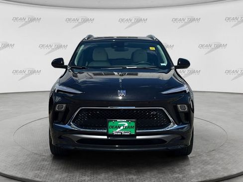 Used 2024 Buick Encore GX Sport Touring w/ Advanced Technology Package FWD image 2