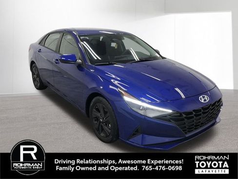 Used 2021 Hyundai Elantra SEL image 9