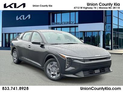 New 2026 Kia K4 LX