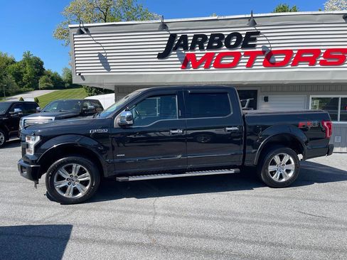 Used 2015 Ford F150 Platinum w/ Equipment Group 701A Luxury AWD/4WD image 4