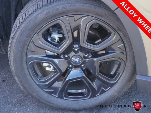 Used 2024 Subaru Ascent Onyx Edition image 7