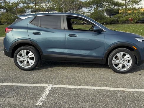 Used 2024 Buick Encore GX Preferred FWD image 3