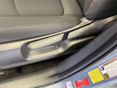 Certified 2022 Toyota Corolla LE image 5