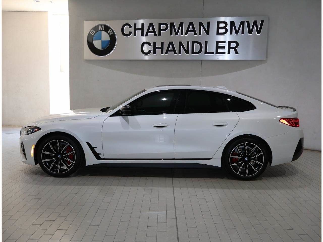 New 2026 BMW 430i w/ M Sport Package RWD image 3