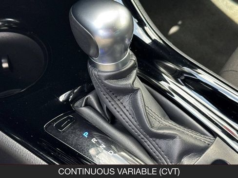 Used 2021 Toyota C-HR XLE FWD image 23
