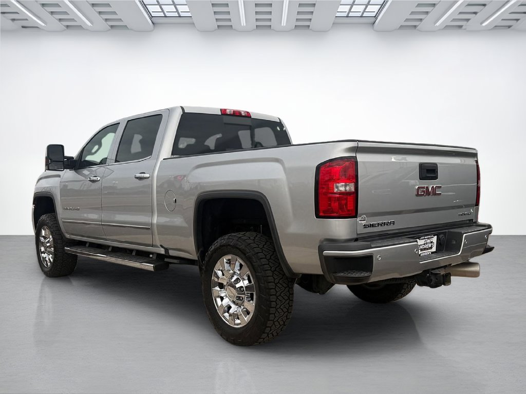 Used 2019 GMC Sierra 2500 Denali w/ Duramax Plus Package AWD/4WD image 7