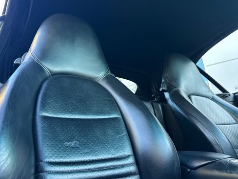 Used 2002 Porsche 911 Carrera 4 image 18