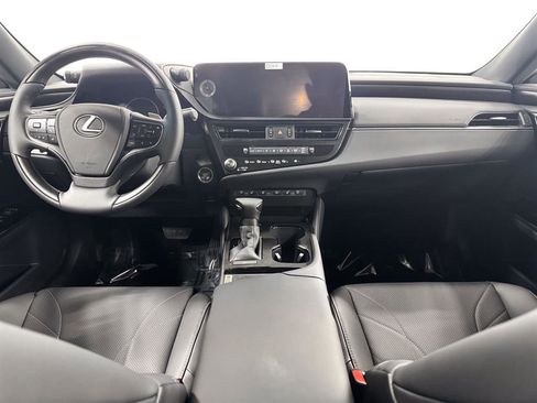 New 2025 Lexus ES 350 Ultra Luxury image 6