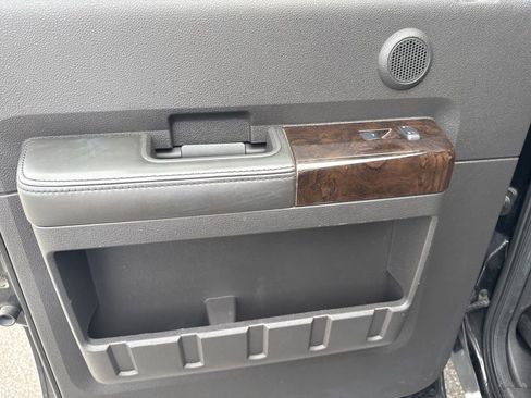 Used 2014 Ford F450 Platinum w/ FX4 Off Road Package image 15