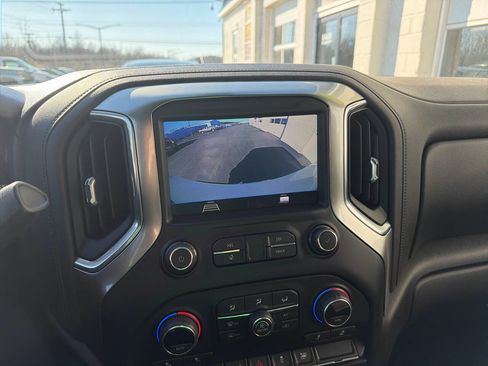 Used 2021 Chevrolet Silverado 1500 LT w/ Bed Protection Package image 13