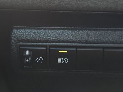 Used 2023 Toyota Corolla LE w/ LE Convenience Package image 26