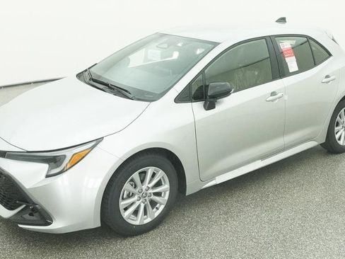 New 2026 Toyota Corolla SE image 1