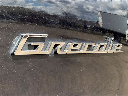 Used 2024 Maserati Grecale Modena AWD/4WD image 24
