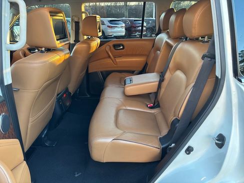 Used 2017 Nissan Armada Platinum image 21