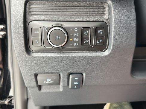 New 2026 Ford F350 Platinum AWD/4WD image 28