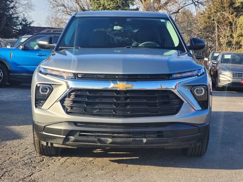 Used 2026 Chevrolet TrailBlazer LS w/ LS Convenience Package AWD/4WD image 2