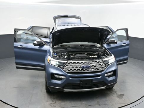 Used 2021 Ford Explorer Limited w/ Equipment Group 301A image 46