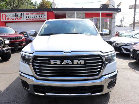 Used 2025 RAM 1500 Laramie AWD/4WD image 8