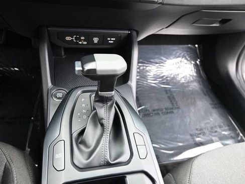 Used 2025 Kia K4 FWD image 14