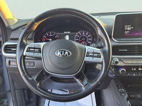 Used 2021 Kia Telluride SX w/ Towing Package image 18