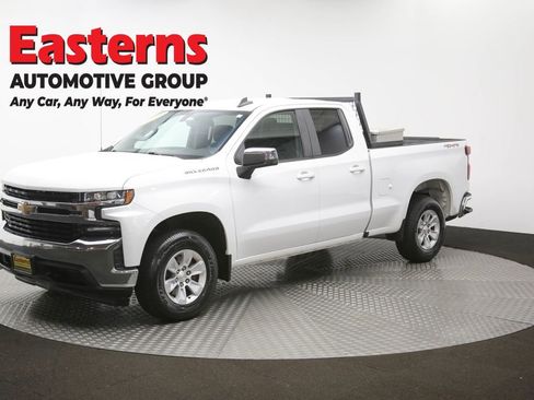 Used 2021 Chevrolet Silverado 1500 LT AWD/4WD image 58