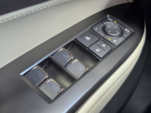 Used 2025 Lexus NX 450h+ AWD w/ Accessory Package (P5) image 36