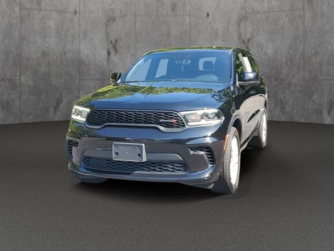 Used 2025 Dodge Durango GT AWD/4WD image 3