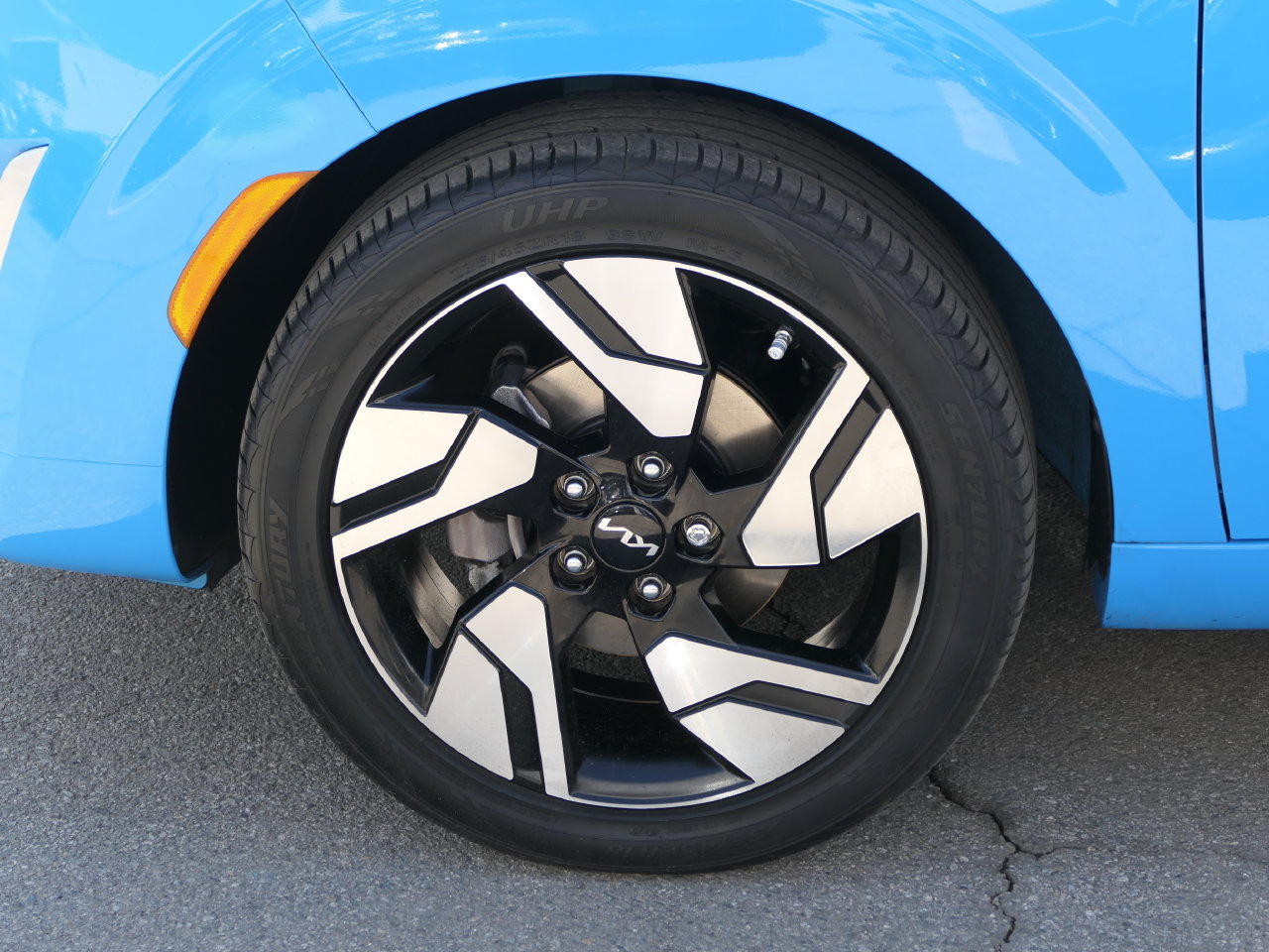 Certified 2023 Kia Soul GT-Line FWD image 10