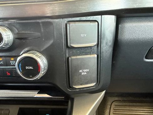 Used 2023 Ford F350 Lariat w/ Lariat Ultimate Package AWD/4WD image 26