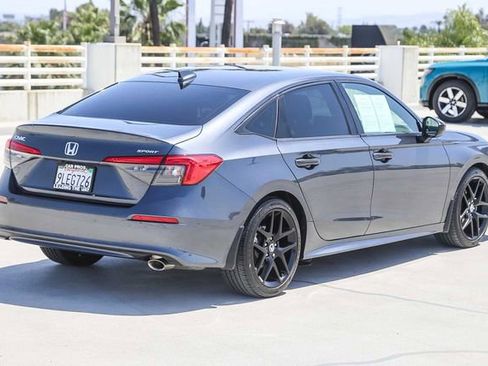 Used 2024 Honda Civic Sport image 10