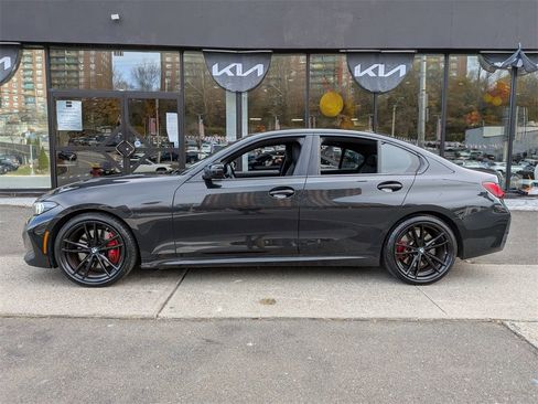 Used 2023 BMW 330i xDrive 330i xDrive w/ M Sport Package image 10