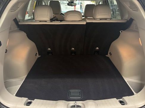 Used 2022 Jeep Compass Latitude image 6