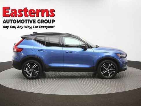 Used 2020 Volvo XC40 T5 R-Design AWD/4WD image 45