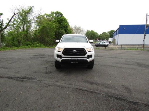 Used 2021 Toyota Tacoma SR RWD image 10