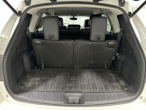 Used 2018 Nissan Pathfinder SL w/ Midnight Edition Package FWD image 25