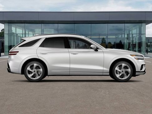 Used 2026 Genesis GV70 2.5T AWD/4WD image 4