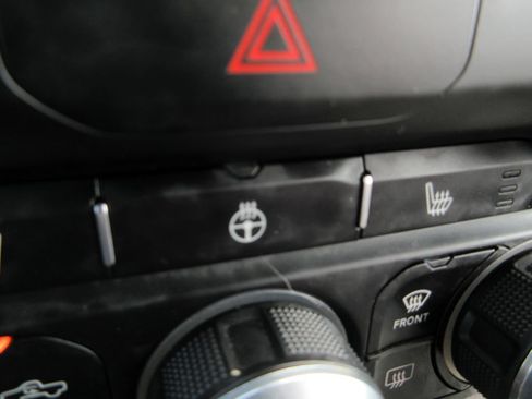 Used 2021 RAM 1500 Big Horn AWD/4WD image 32