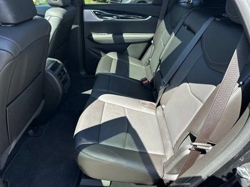 Certified 2023 Cadillac XT5 Premium Luxury AWD/4WD image 7