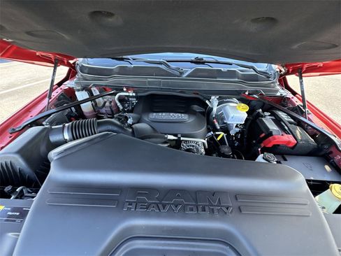 Used 2024 RAM 2500 Big Horn w/ Bed Utility Group image 25