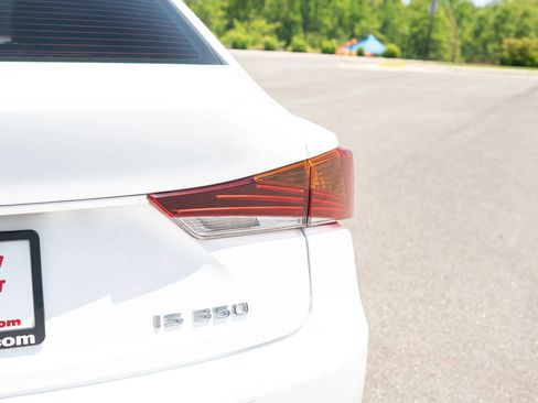 Used 2020 Lexus IS 350 F Sport w/ F Sport Package RWD image 12