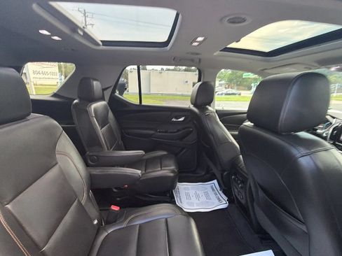 Used 2019 Chevrolet Traverse LT w/ LT Premium Package AWD/4WD image 52