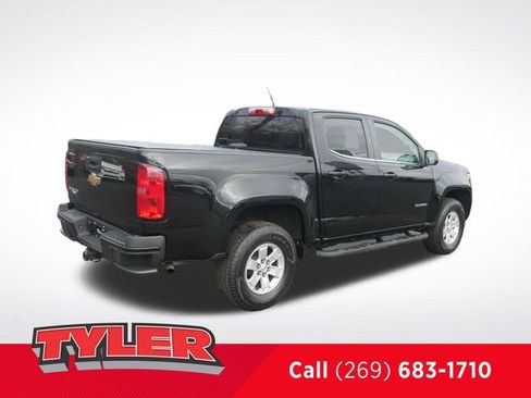 Used 2018 Chevrolet Colorado W/T w/ WT Convenience Package image 8