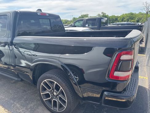 Used 2019 RAM 1500 Laramie AWD/4WD image 22