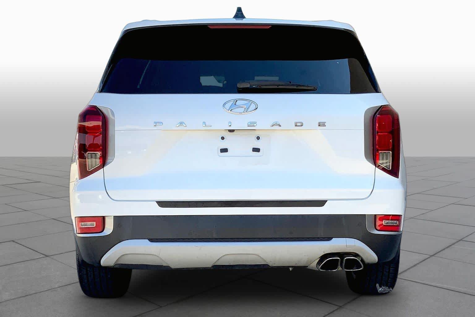 Used 2022 Hyundai Palisade SEL w/ 8P Bench Seat Package FWD image 5